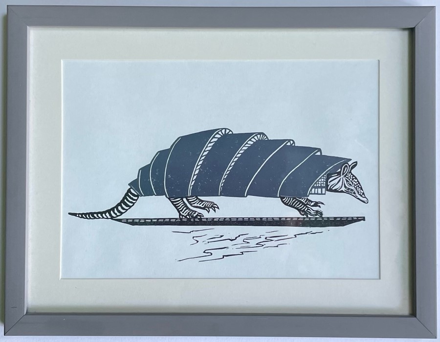 Armadillo. Original linoprint, 15 x 11 cm